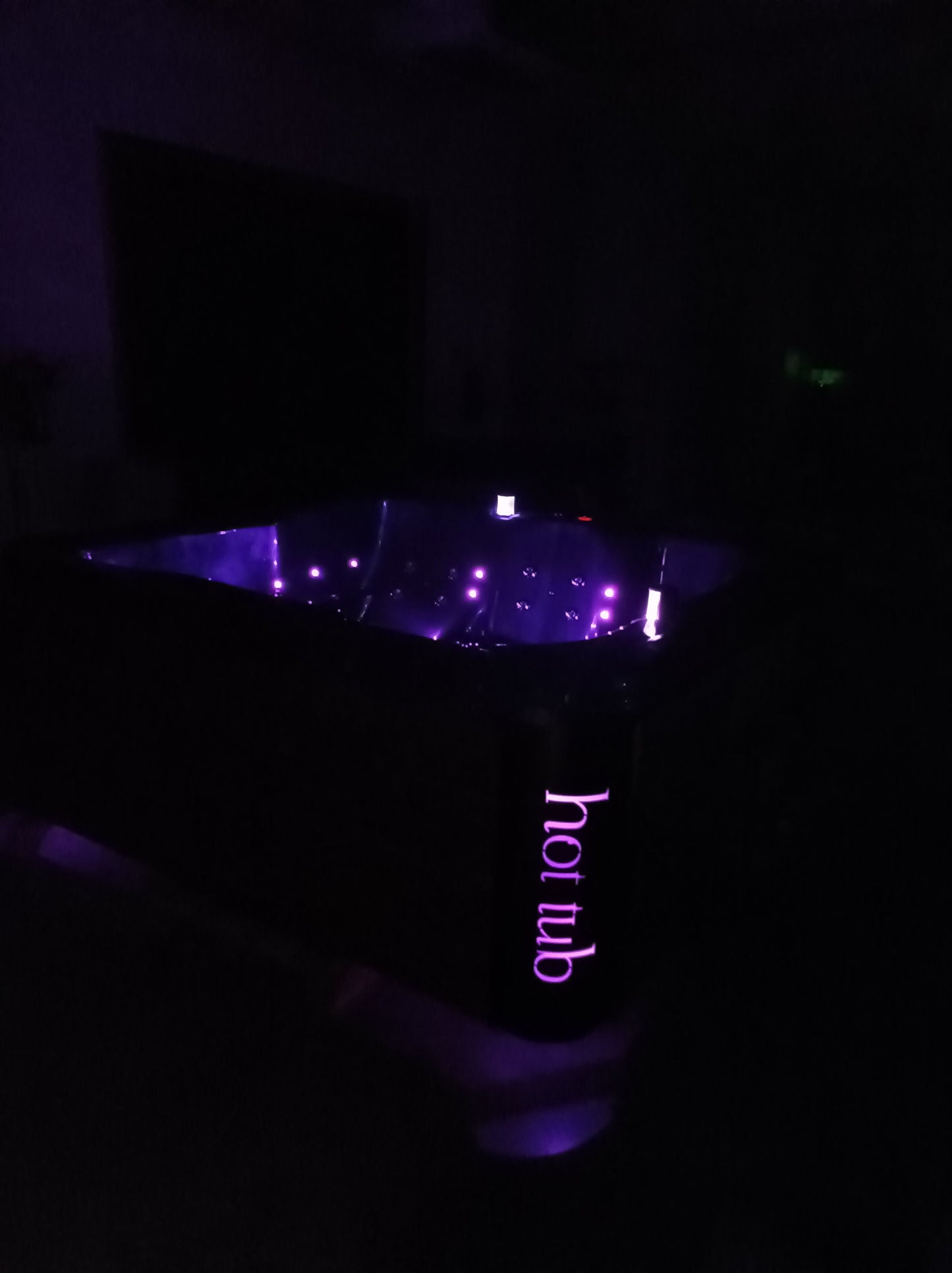 Hot Tubs & Spas