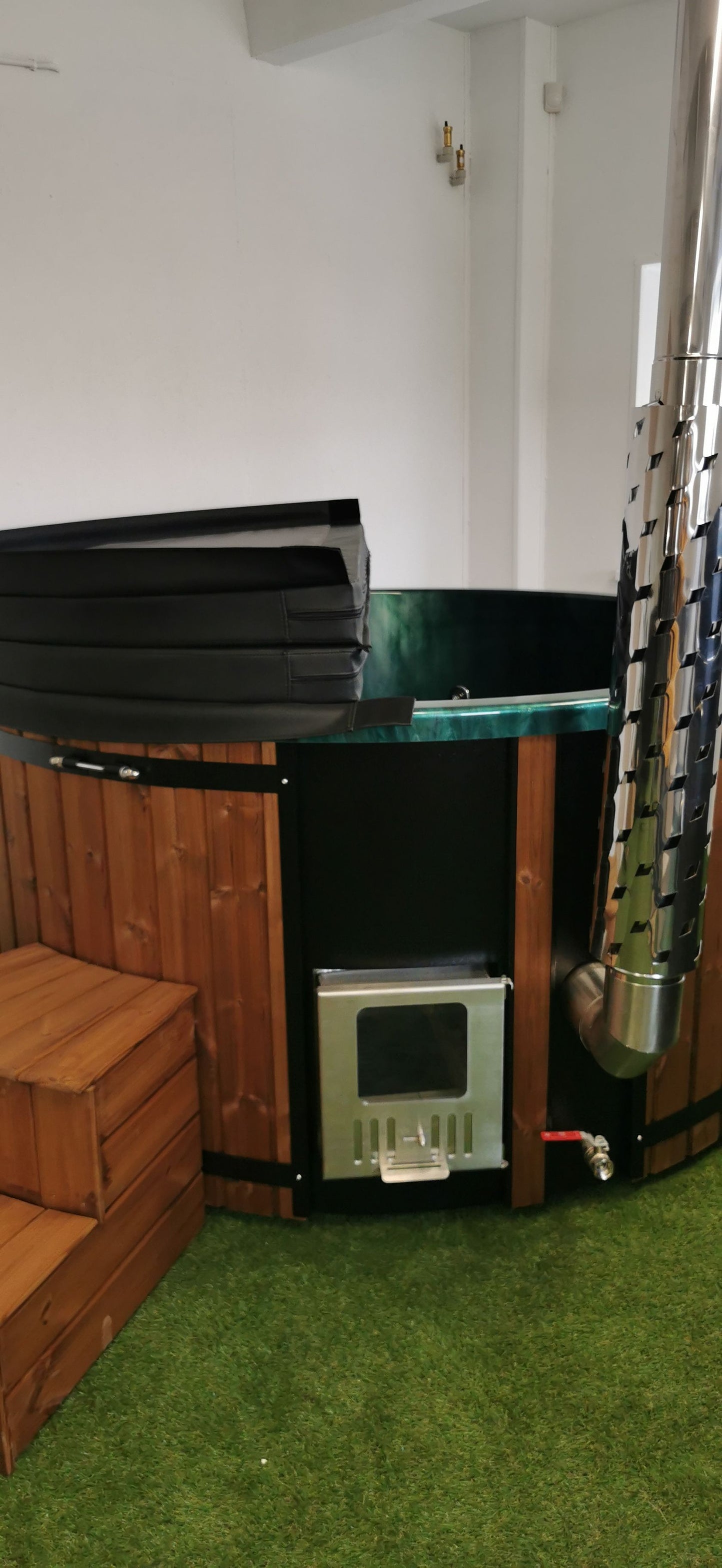 Hot Tub Full Set
