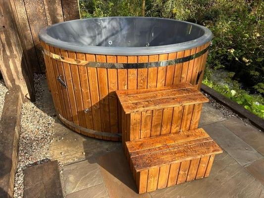 Barrel Hot Tub with water jets, massage jets & LED Lighting